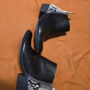 Esprit Black and Snake Pattern Ankle Boots